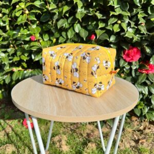 Bumblebee Pouch